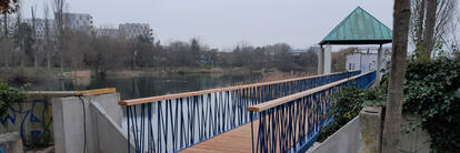 Brücke am Flückiger See in Freiburg